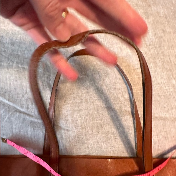 Faux leather cinnamon brown handbag purse/ inner and outer pockets - Picture 7 of 10